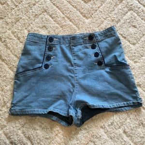 High waisted short